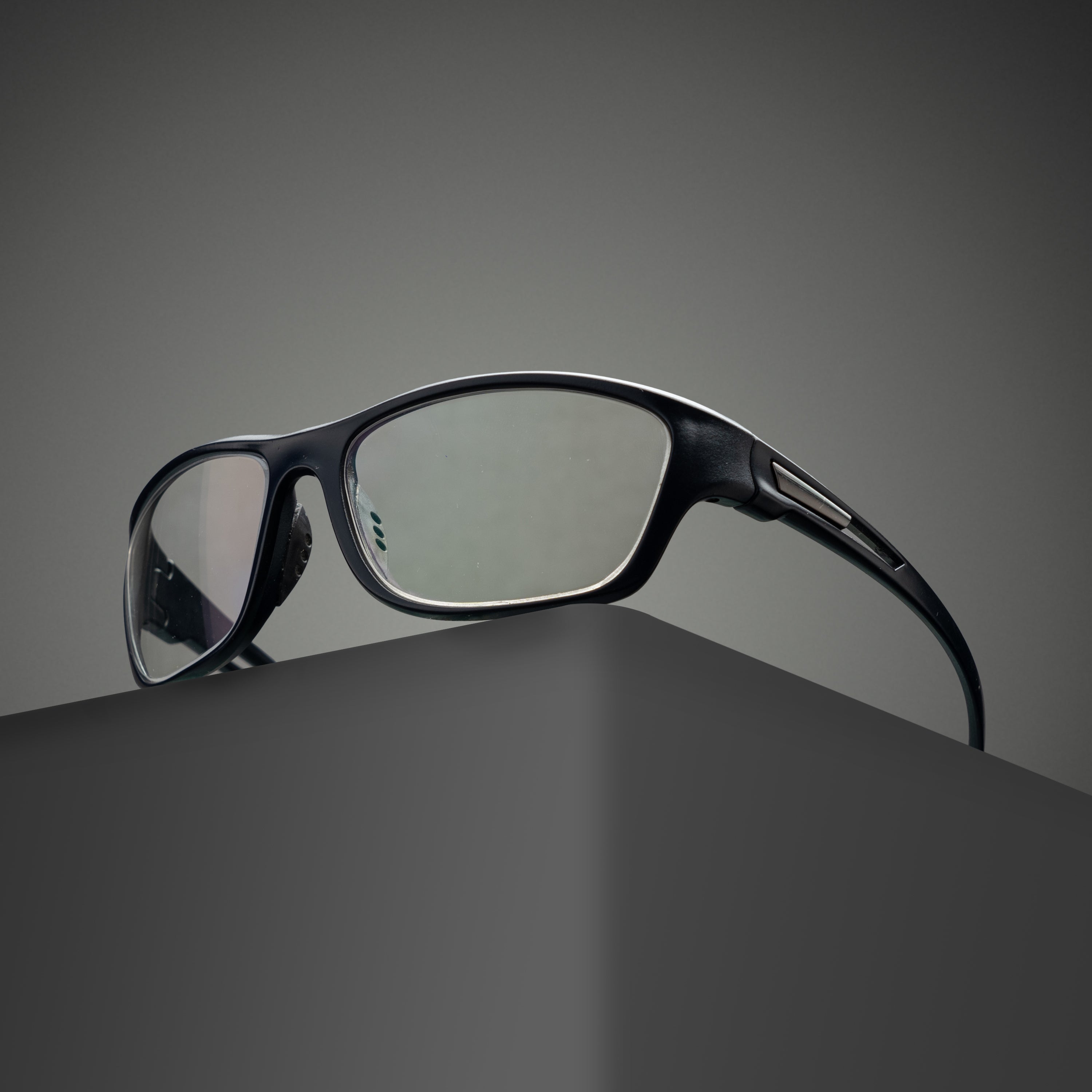 black white screen sun glass