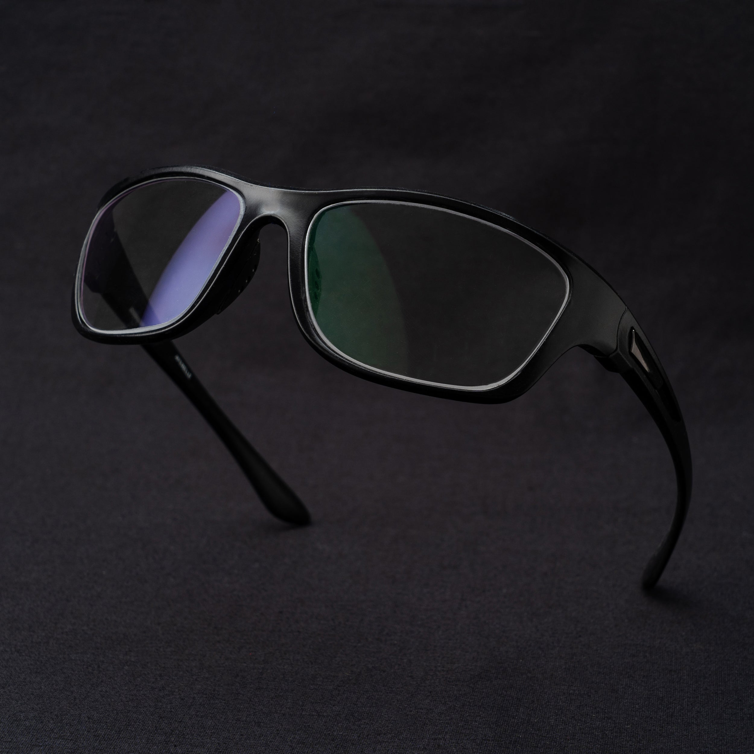 black screenglass