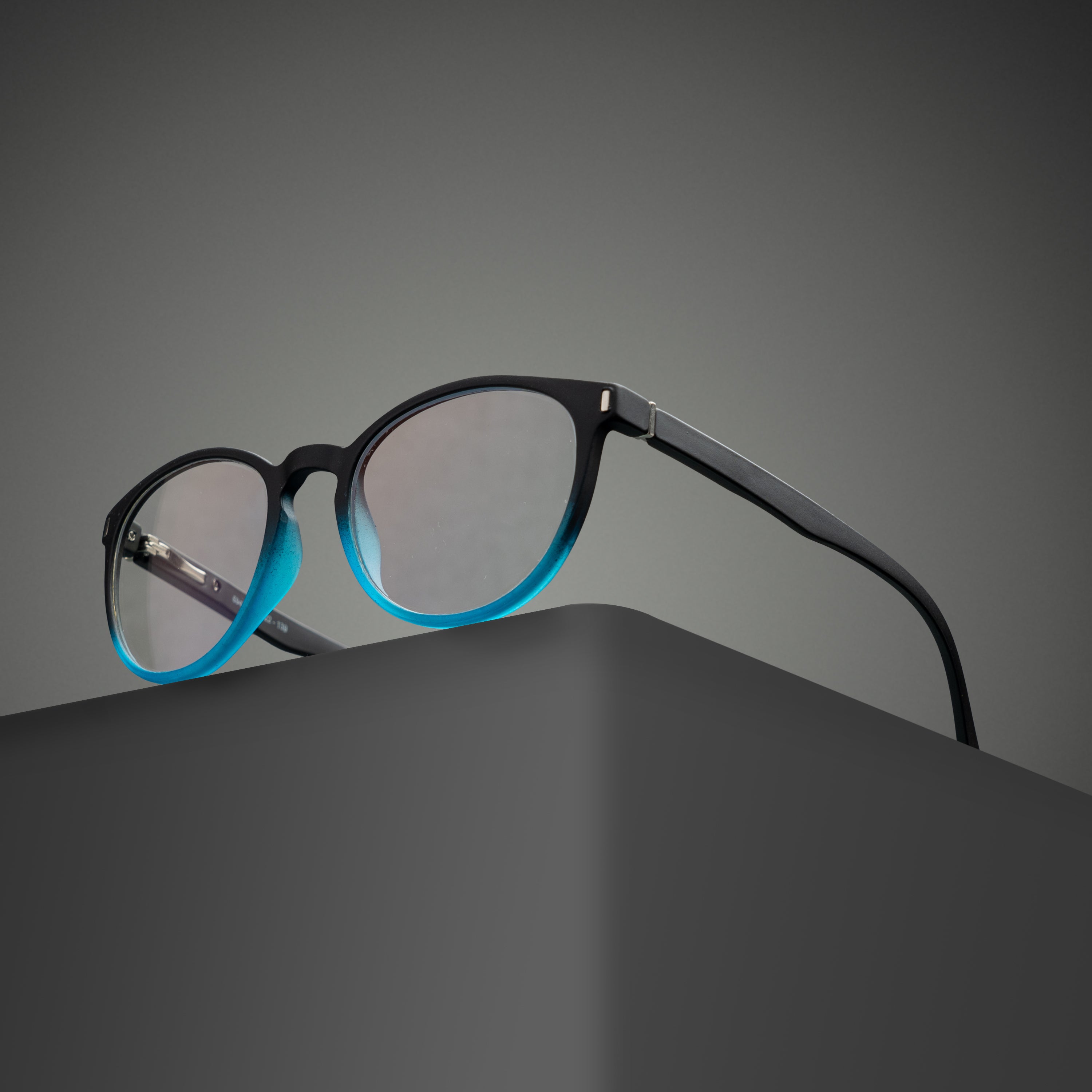 blue black screen glass