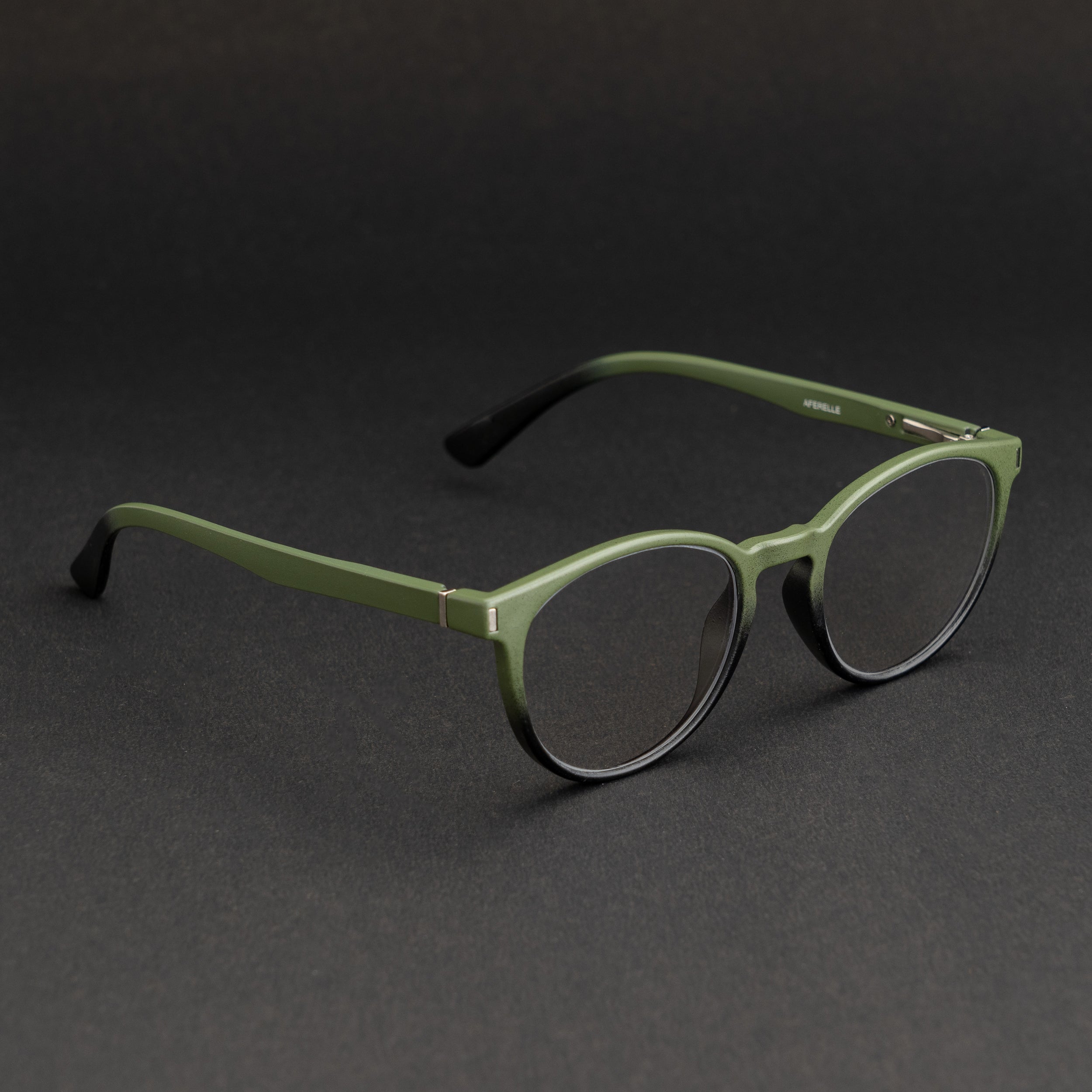 ligh green screen glass