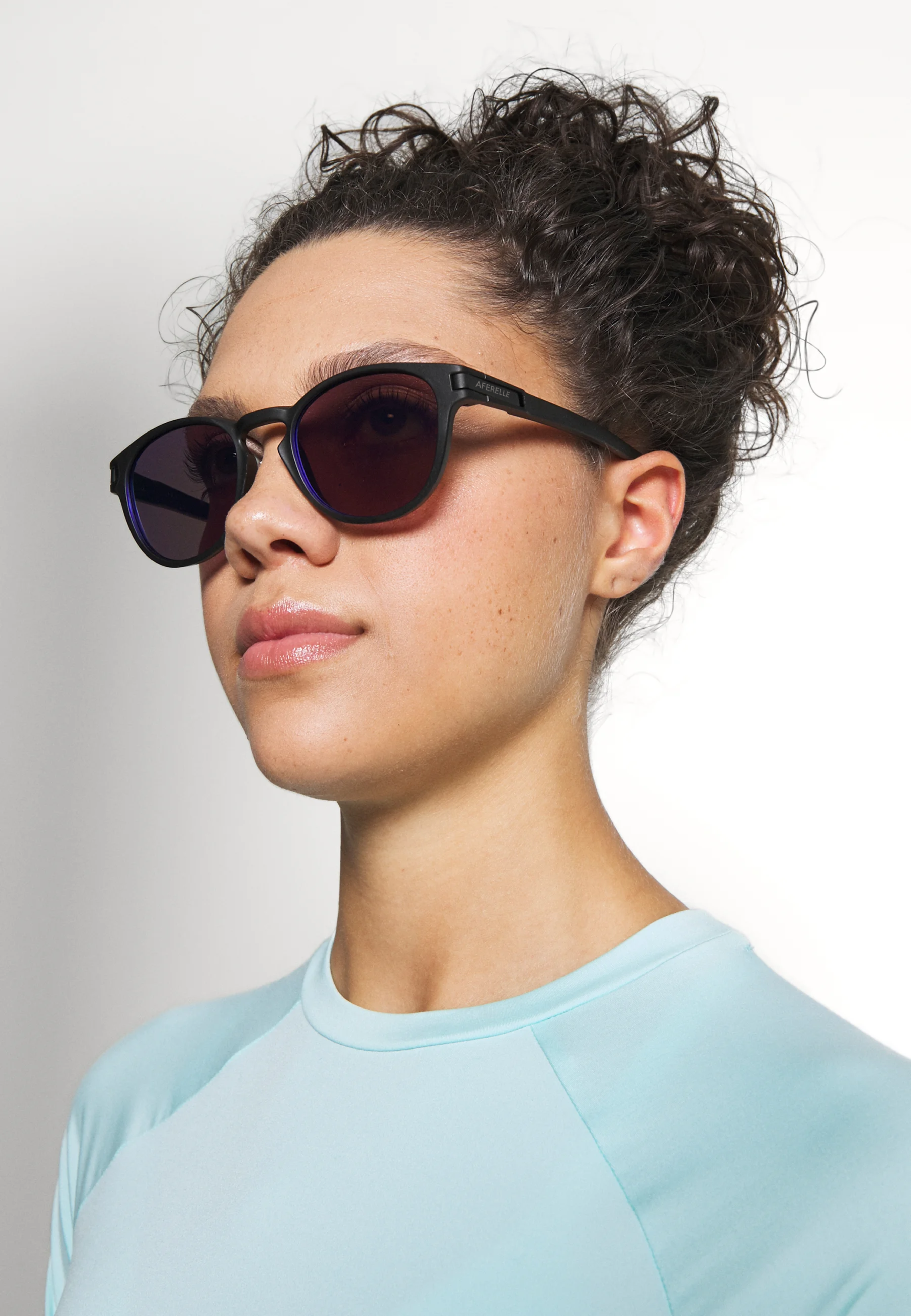 THE BOSS | Round Black V1 Polarized Sunglasses for Men and Women