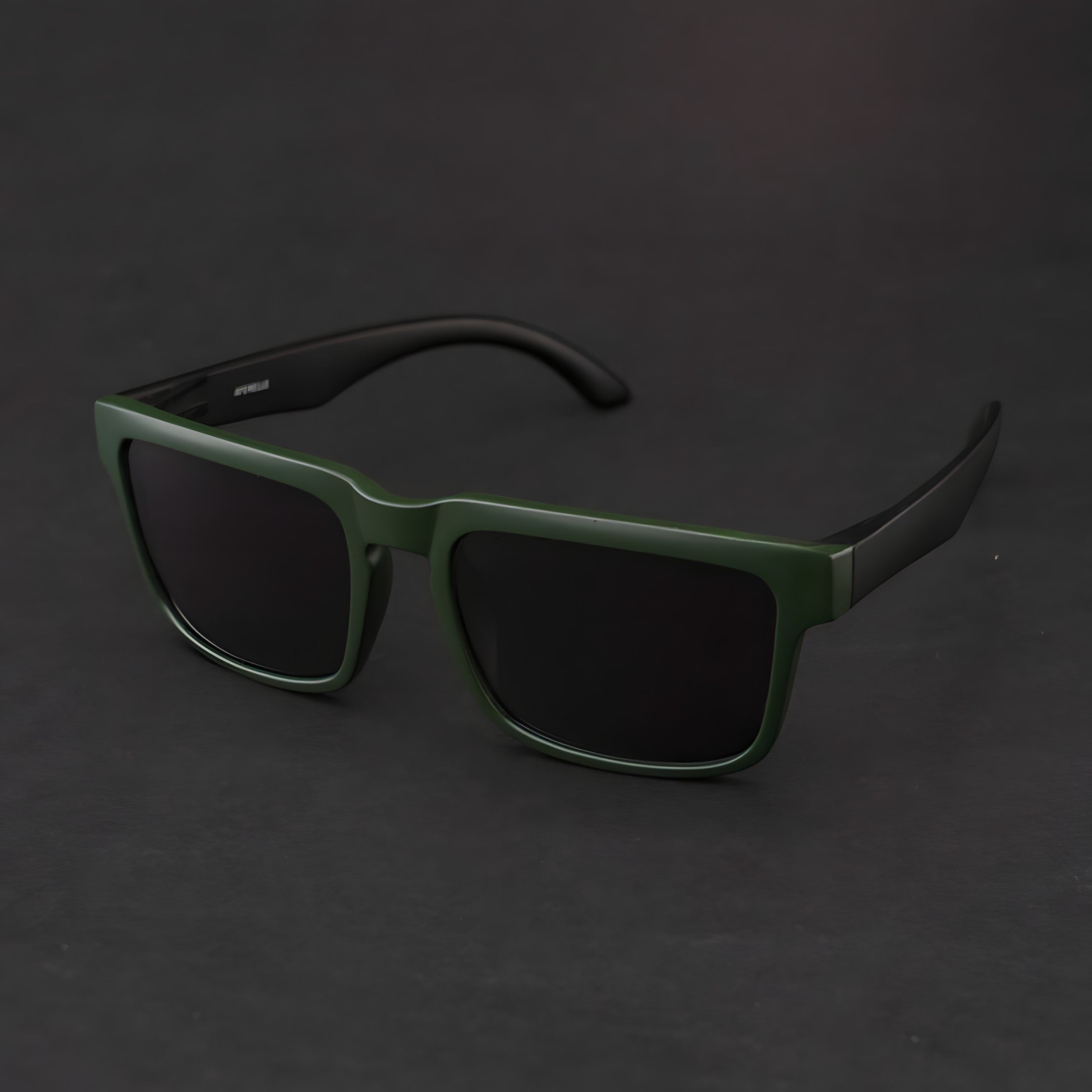 THE CHALLENGER Olive Black UV400 Polarized Sunglasses